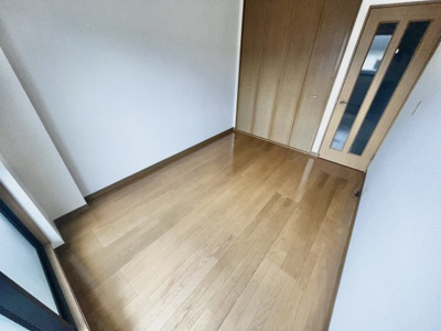 【洋室】 | グリーンコート川西