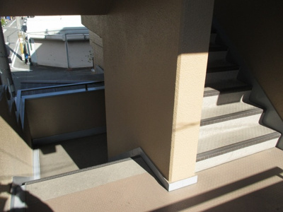 【その他共用部分】 | 阪口ハイツ | 共用階段です