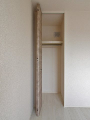 【収納】 | オーラ新浦安 | 参考写真（同物件別部屋）