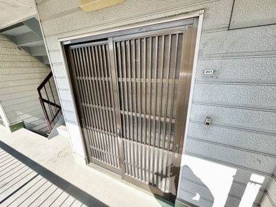 【玄関】 | ハイム城山5棟