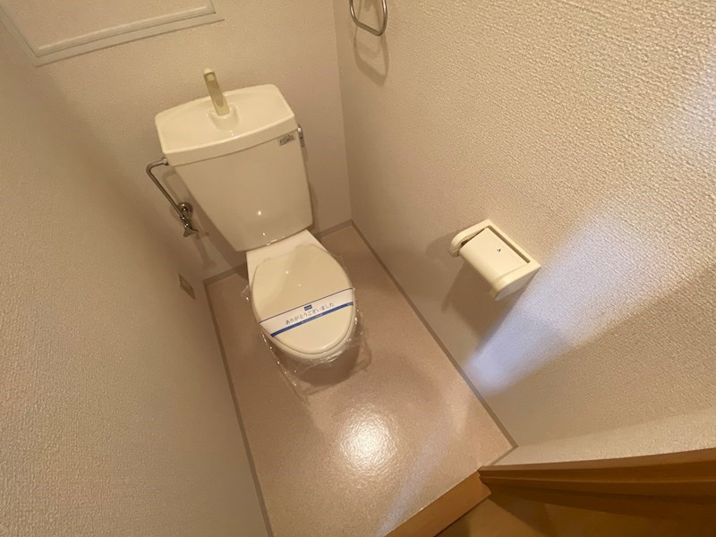ソレアードのトイレ|落ち着いたトイレです