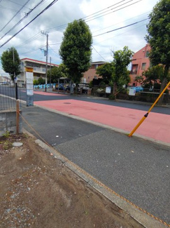 【前面道路含む現地写真】