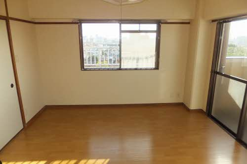 【居間・リビング】 | ゆったりとした居間です