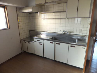 【キッチン】 | 真締川ハイツ | キッチンです