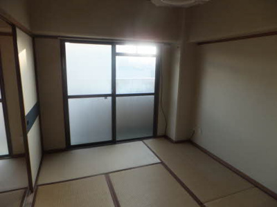 【和室】 | 真締川ハイツ | きれいな和室です