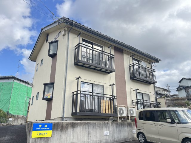 ハイツSEIUNの外観