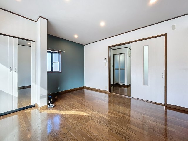 ハイツSEIUNの居間・リビング