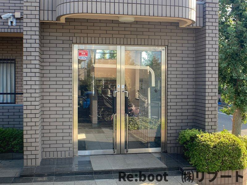 バルベリーニ東船橋のエントランス