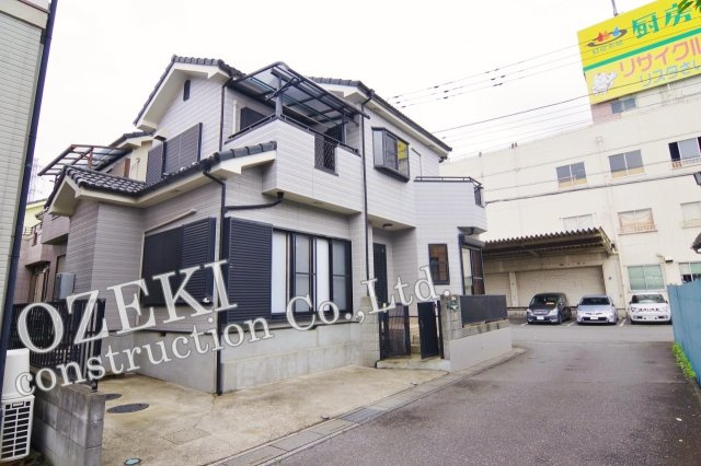 越谷市七左町中古戸建て　室内全面リフォーム済み♪の外観