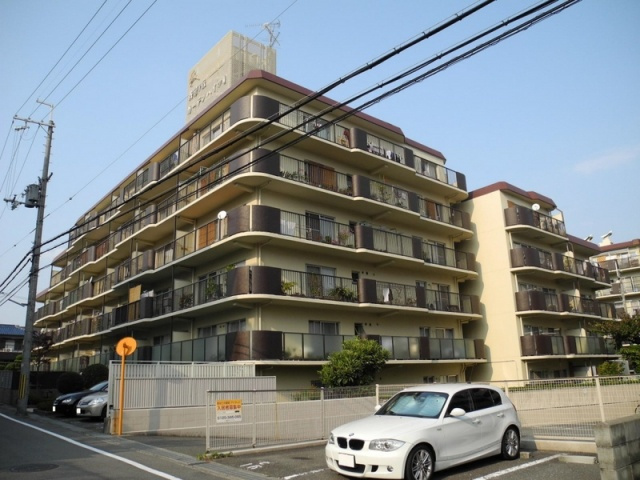 枚方市香里ケ丘９丁目の賃貸マンションの外観
