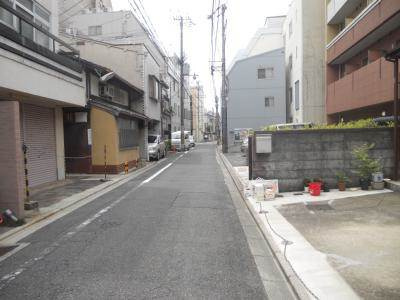 アーバネックス室町の周辺|前面道路