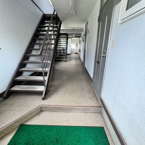 ハイツフレンドのロビー