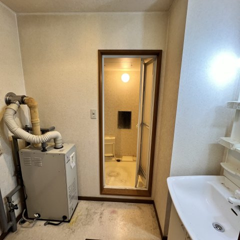 ハイツフレンドの玄関