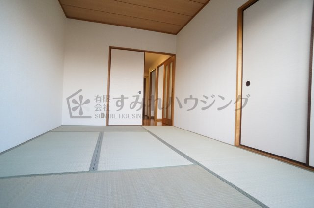 アーバンハイム武田の和室