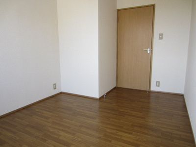 【寝室】 | ラッキービレッジ