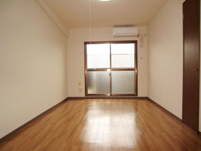 【居間・リビング】 | グランシャンブル