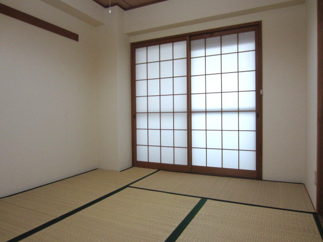 【寝室】