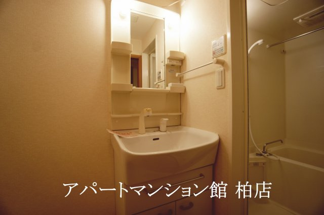 プティネージュの独立洗面台