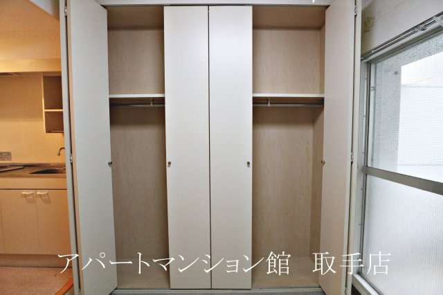 ブルックスとりでの収納