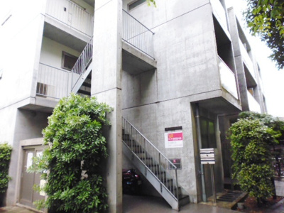 ★建物入り口★