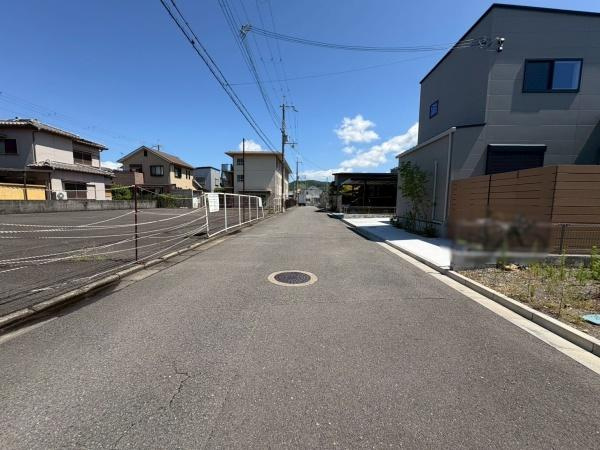 和歌山市木ノ本　1号地　の前面道路含む現地写真