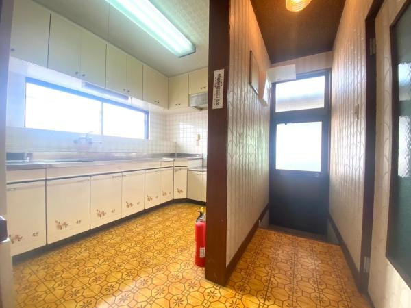 紀の川市西大井　中古戸建のキッチン