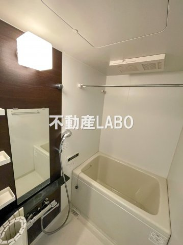 エステムコート難波IVアトリの浴室