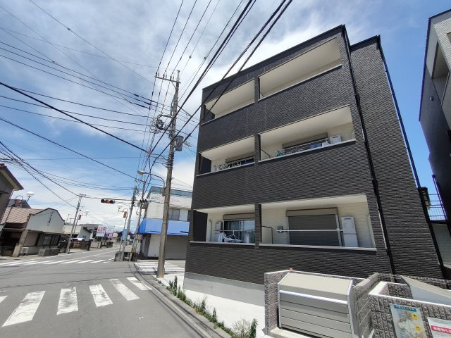 サンメゾン東岩槻の外観|きれいな外観です
