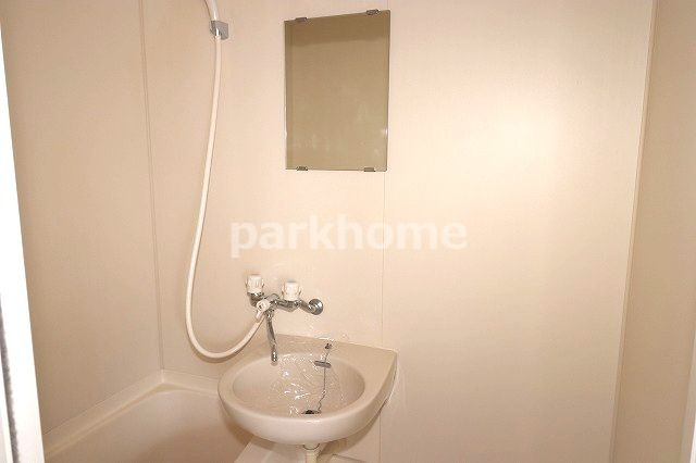 しおやハイツの洗面所