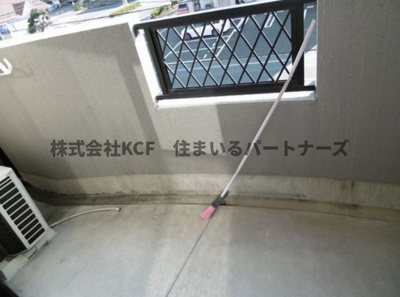 【バルコニー】 | ラ・エスペランサ | 落ち着いた時間を過ごせるバルコニーです