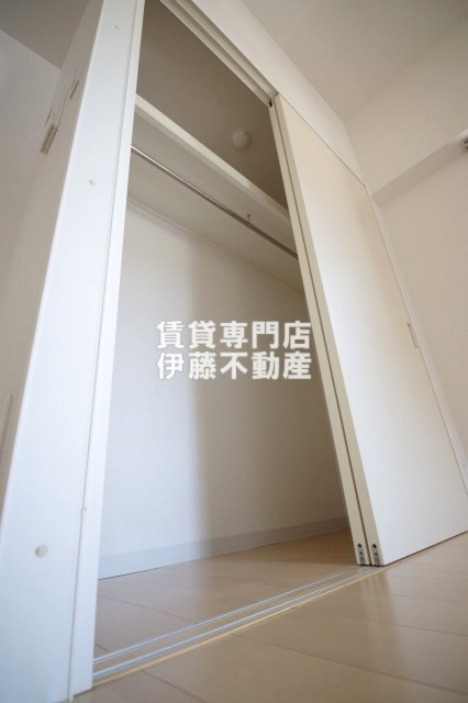 Pura Vida幅下の収納