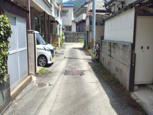 【前面道路含む現地写真】 | 姫路市北平野3丁目／中古戸建