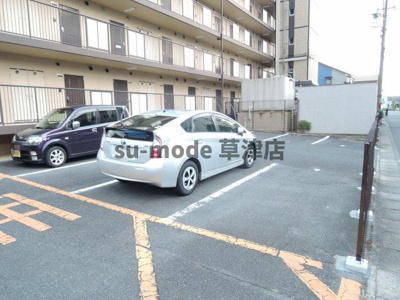 【駐車場】 | ジョイフル草津