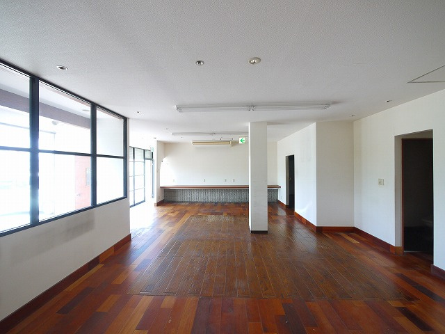 コンフォール州見台3番館の内装