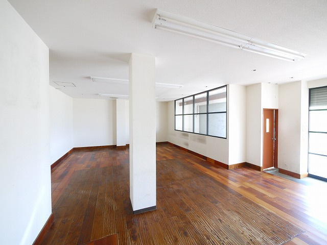 コンフォール州見台3番館の内装