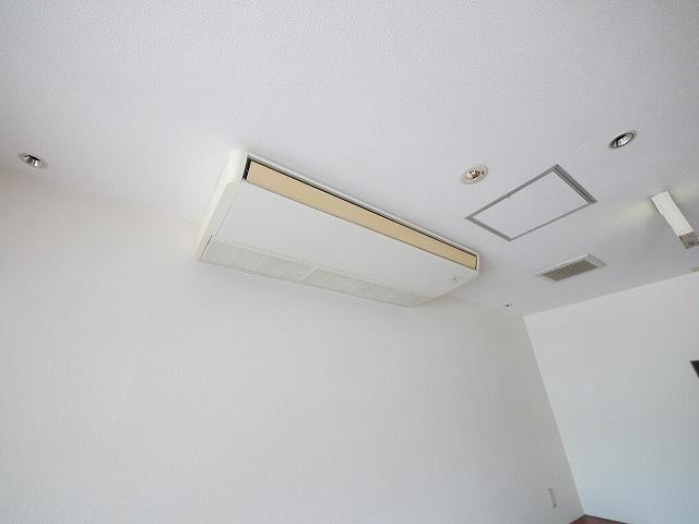 コンフォール州見台3番館の内装