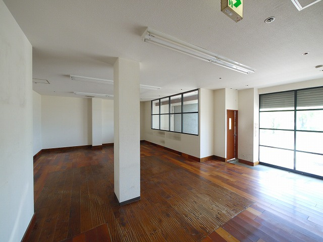 コンフォール州見台3番館の内装