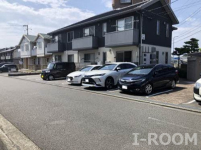 【駐車場】 | シャーメゾン駿