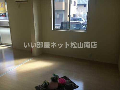 【内装】 | シャーメゾン駿