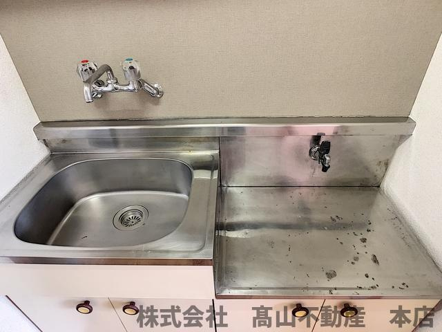 コーポしらいしAのキッチン