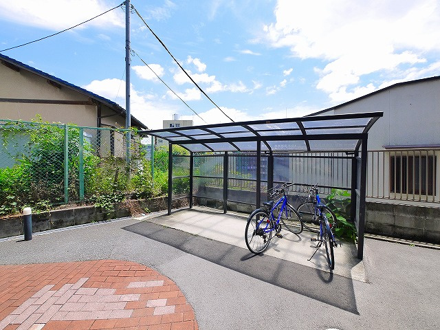 クレスト東生駒のその他共用部分|駐輪場