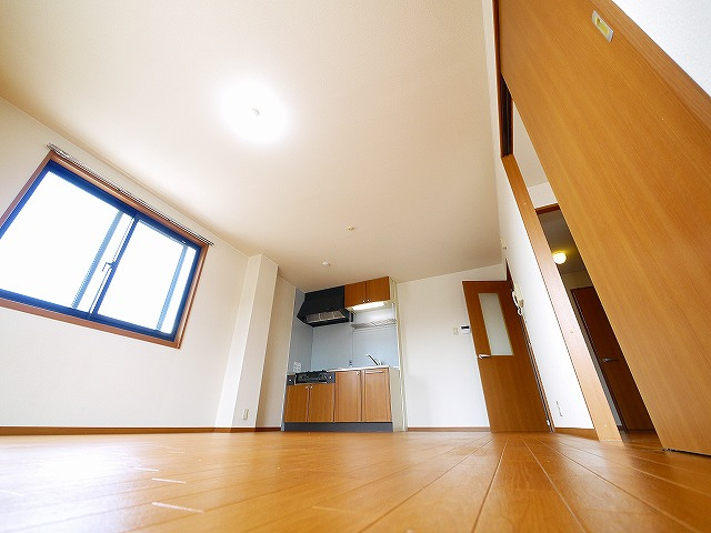 クレスト東生駒の居間・リビング|おしゃれなリビングです