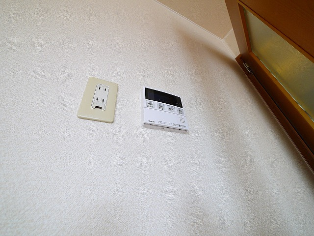 クレスト東生駒の設備|給湯スイッチ