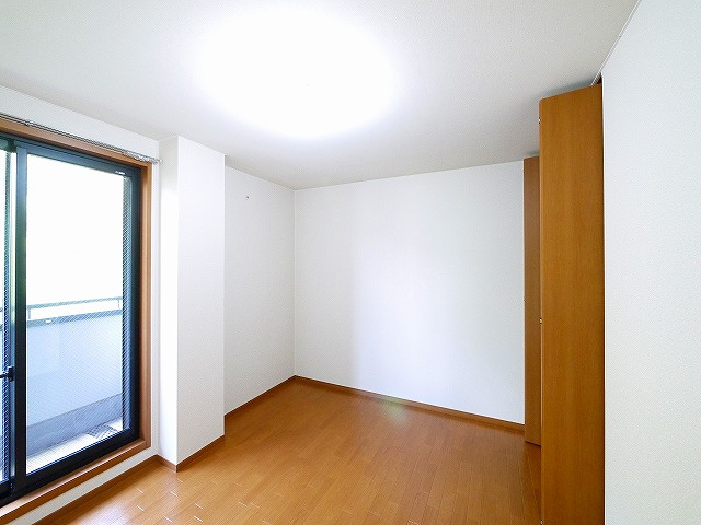 クレスト東生駒の寝室|寝室にいかがでしょうか