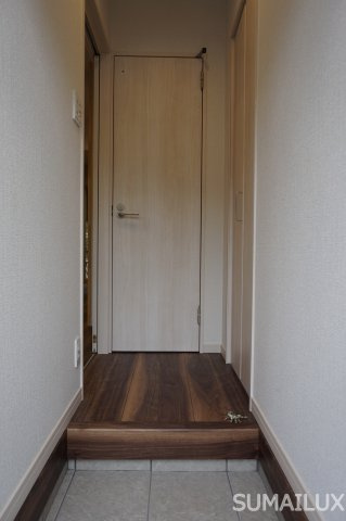 熊本市西区春日６丁目のアパートの玄関