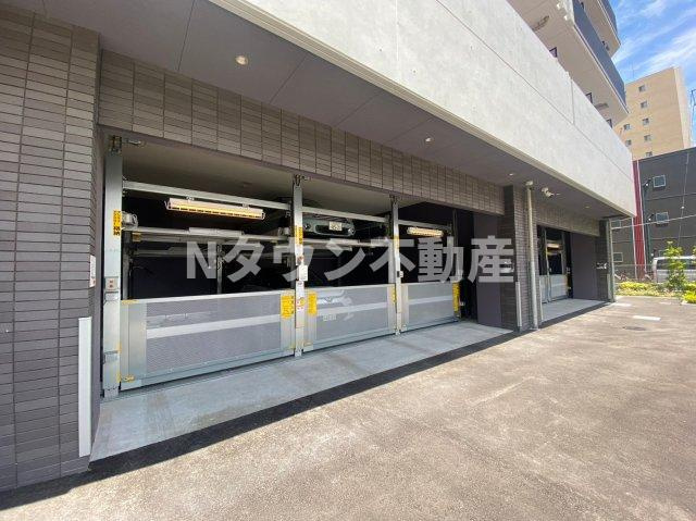 【駐車場】 | S-RESIDENCE黒川本通一丁目 | 車をお持ちの方に嬉しい駐車場付きの物件です