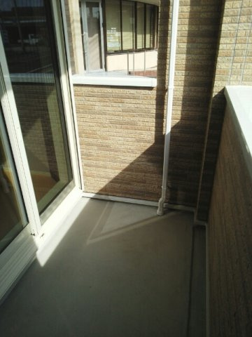 サンライズ錦Ｂのバルコニー|開放的で明るい空間を演出してくれるバルコニーです