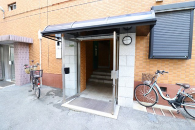 【エントランス】 | 城東マンション