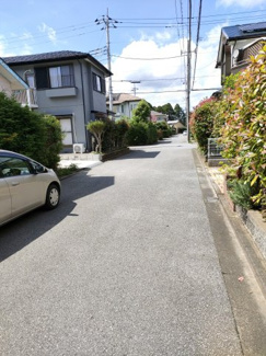 【前面道路含む現地写真】