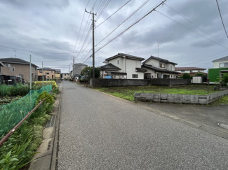 【前面道路含む現地写真】